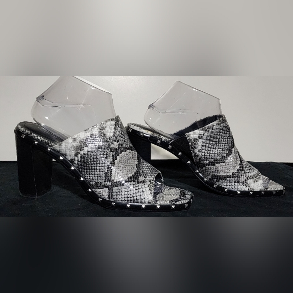 Charles By Charles David - Stylish Snakeskin Open-Toe Women's Shoes 9.5